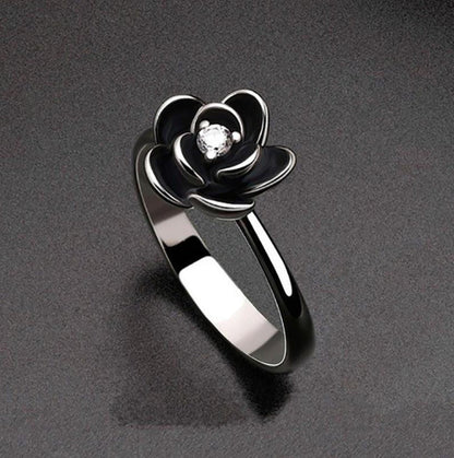 Gothic Statement Ring – Punk with Black Dahlia Flower Zirconia Dark Floral