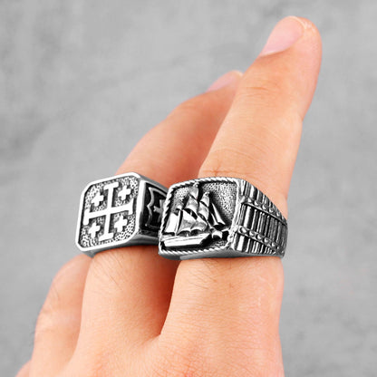 Gothic Statement Ring – Starboard Smooth Sailing Punk Biker for Alternative Styling