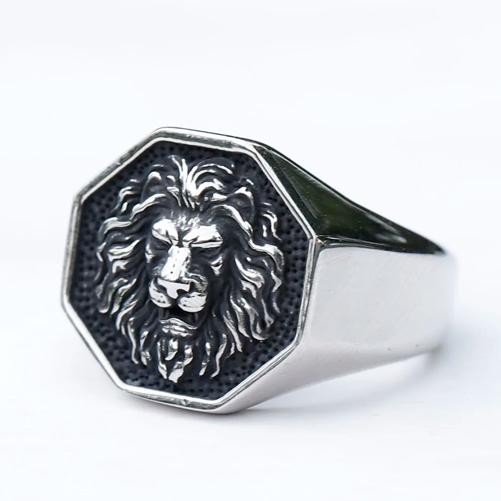 Gothic Statement Ring – Tiger with Savage 3D Head Punk Biker Gold Steel