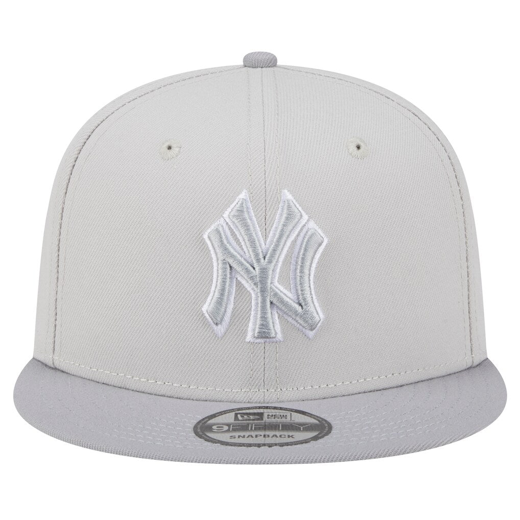 New Era New York Yankees TWO TONE COLOR PACK 9FIFTY SNAPBACK- Khaki/Grey