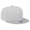 New Era New York Yankees TWO TONE COLOR PACK 9FIFTY SNAPBACK- Khaki/Grey