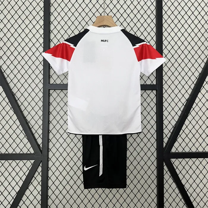 Retro Kids Manchester United Away Jersey 10/11