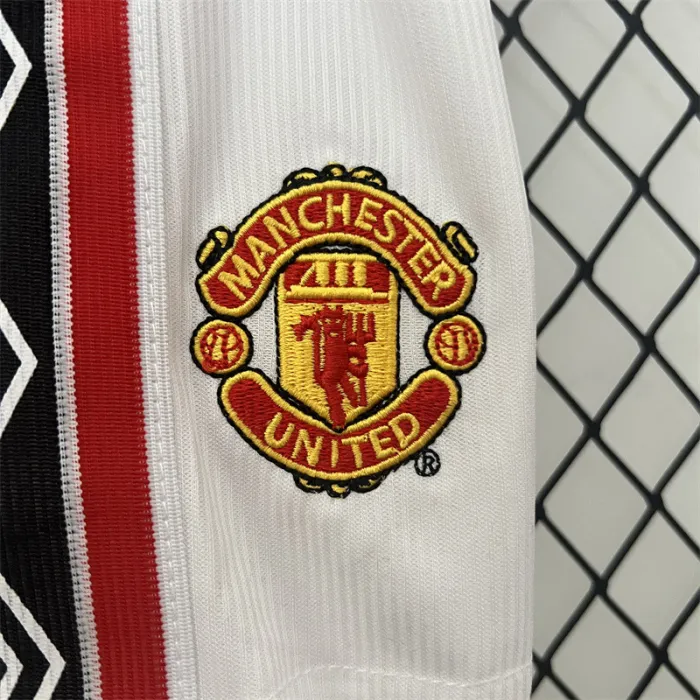 Retro Kids Manchester United Home Jersey 98/99