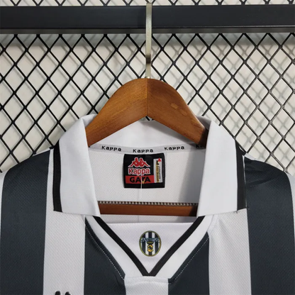 Juventus Jersey Home kit 95-97 Retro