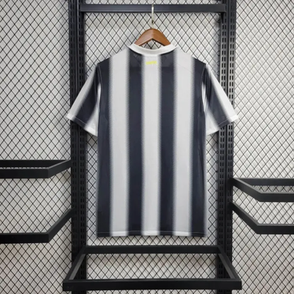 Retro-Juventus-Home-Kit-11/12-Football-Jersey