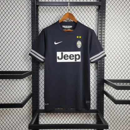 Retro-Juventus-Away-Kit-12/13-Football-Jersey