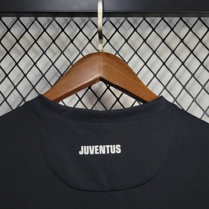 Retro-Juventus-Away-Kit-12/13-Football-Jersey