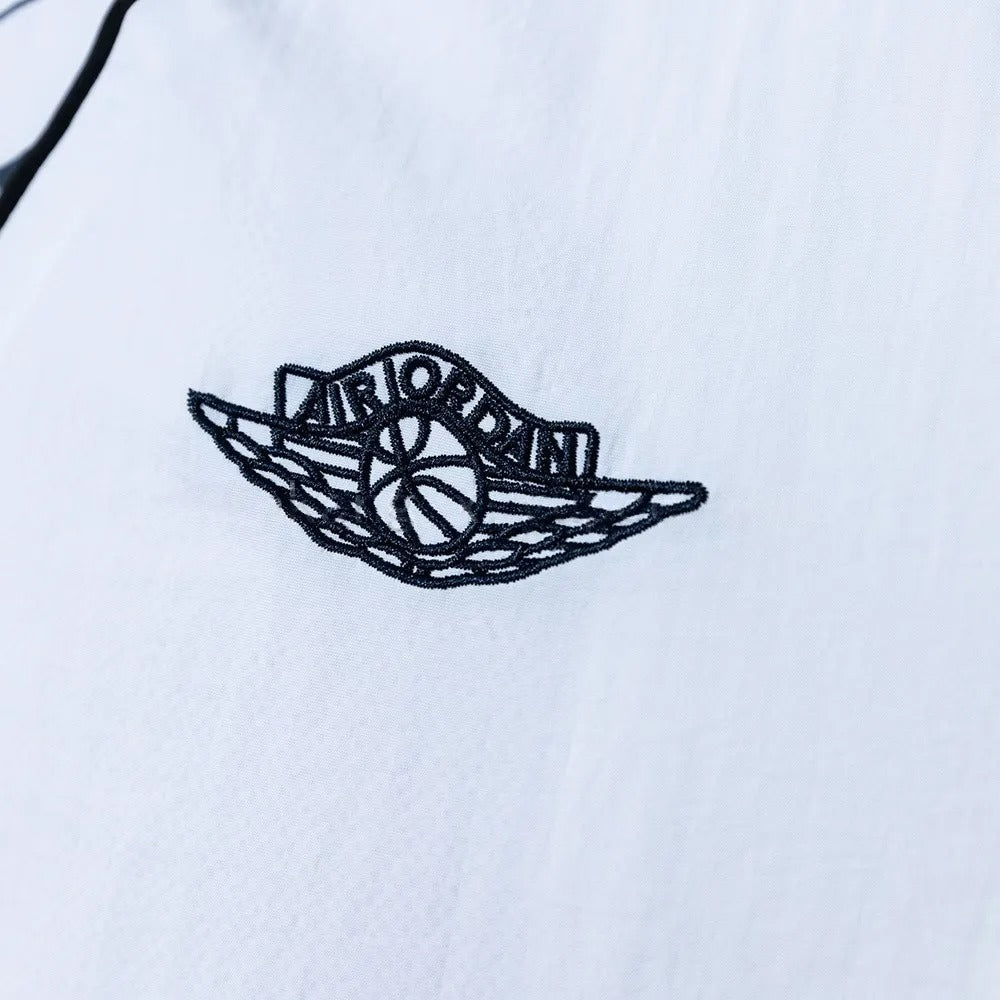 PSG Windbreaker 2025/26 White Football Kit