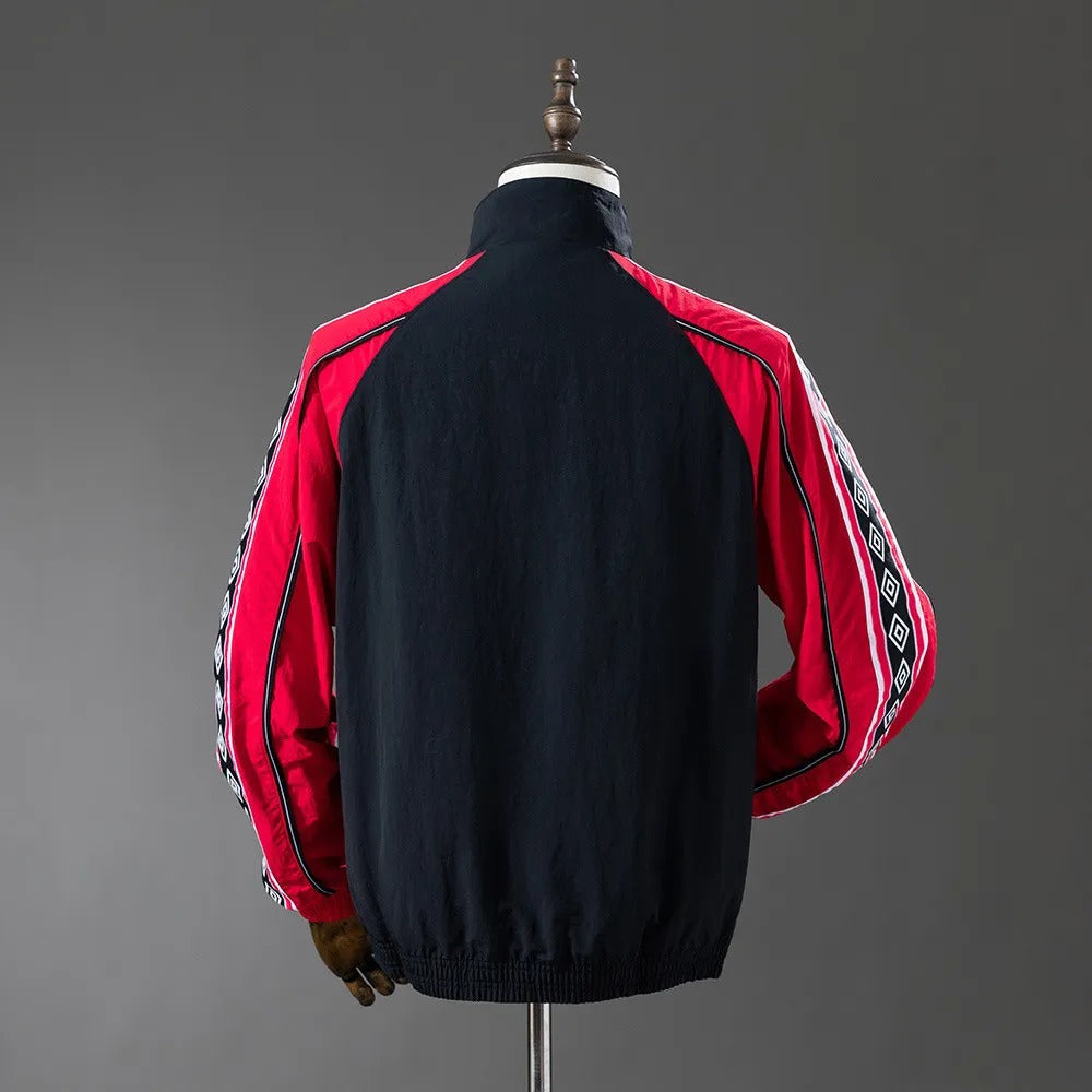 Manchester United Windbreaker 2025/26 Black Red Football Kit