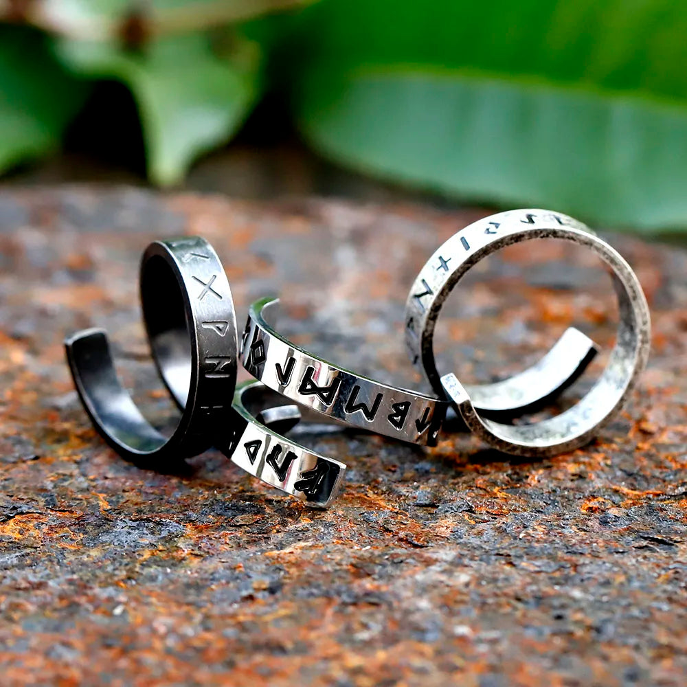 Metal Fidget Spinner – Statement Ring with Gothic Viking Rune Rotating Punk Retro