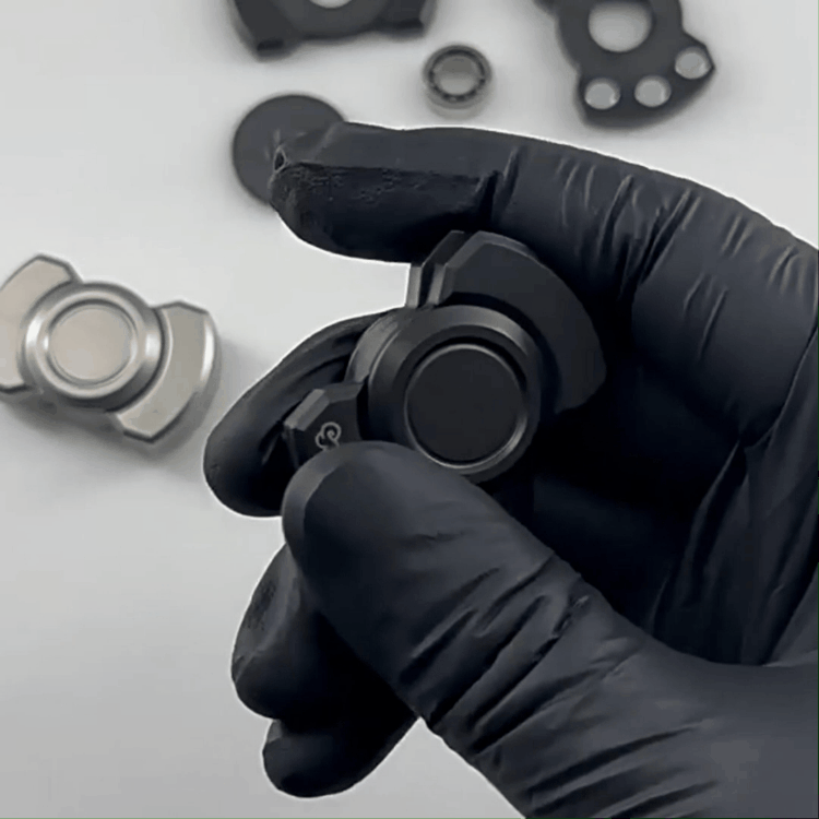 Metal Fidget Spinner – TripleFlow 3-in-1 with Multi-Function EDC Focus Tool