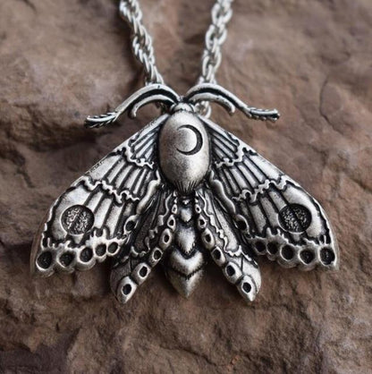 Skull Moth Necklace – Gothic with Dead Head Pendant Dark Statement Jewelry