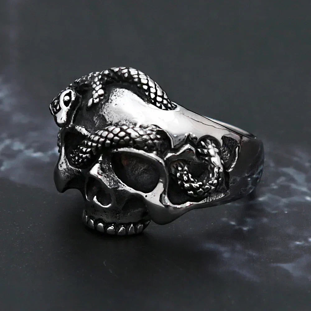 Snake Ring – Skull with Amulet Gothic Punk Biker Viking Statement
