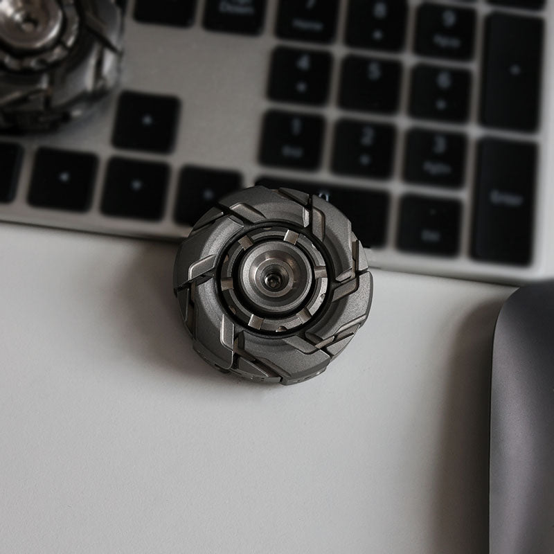 Stainless Steel Fidget Spinner – WarpFang Mecha with EDC Stress Relief Toy