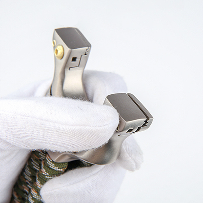 Stainless Steel Slingshot – Powerful with CNC Paracord Handle with Fiber Optic Sight