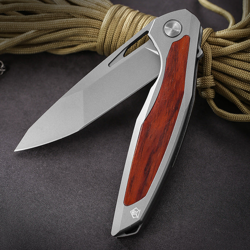 Steel Folding Knife – Razor-Edge Bear Claw D2 with Carbon Fiber & Rosewood Options