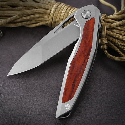Steel Folding Knife – Razor-Edge Bear Claw D2 with Carbon Fiber & Rosewood Options