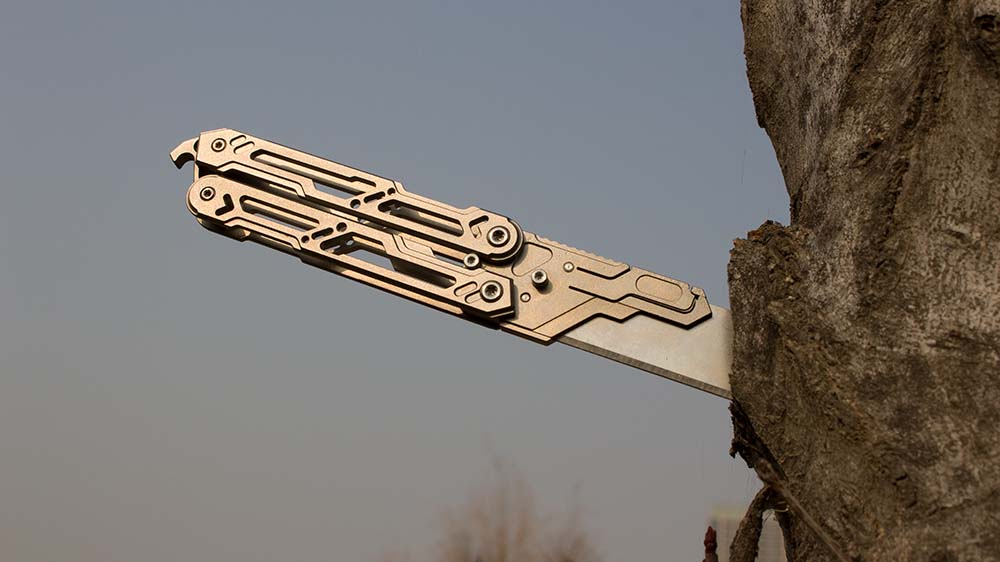 Titanium Balisong Trainer – Butterfly Knife Flipping EDC Training Utility
