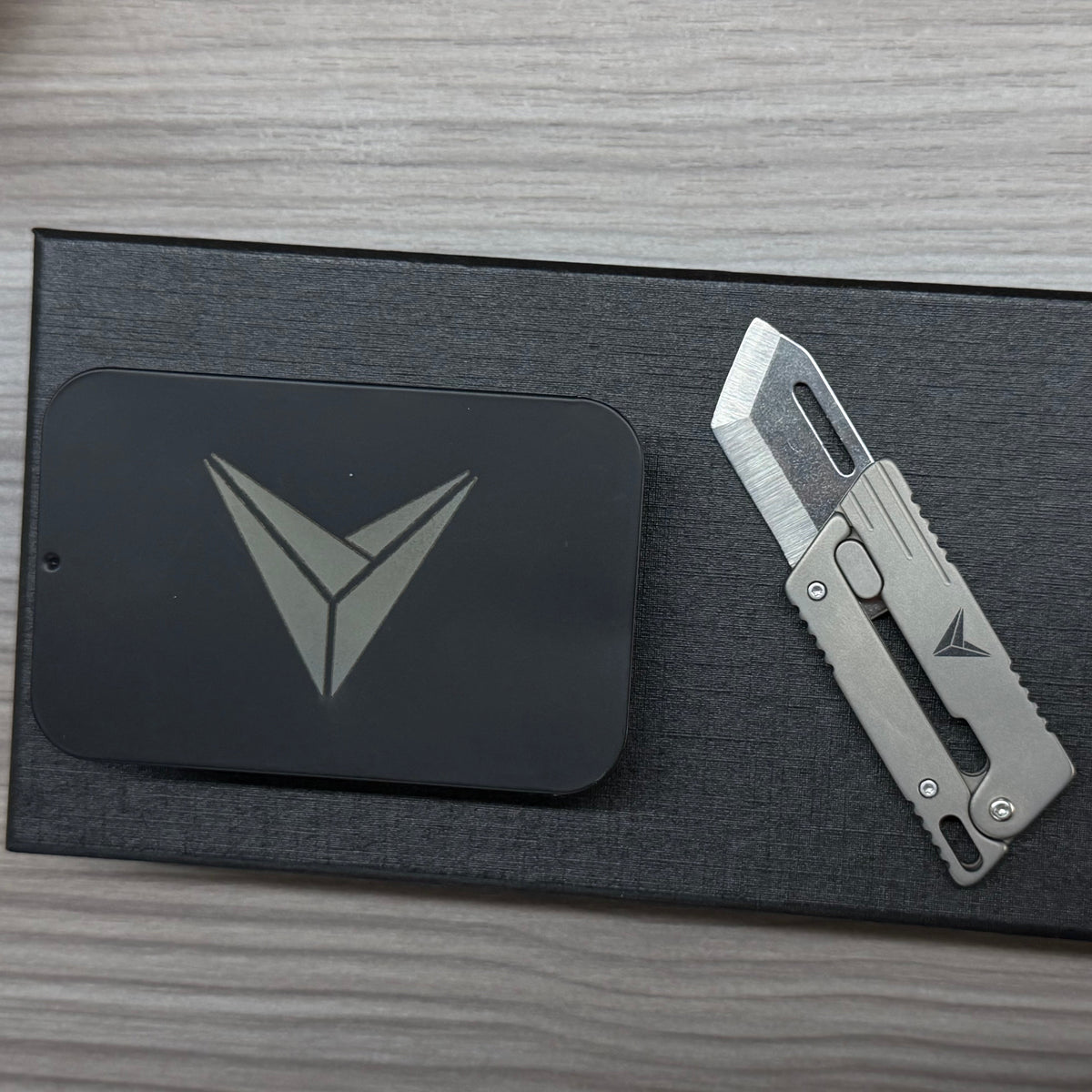 Titanium Fidget Toy – VOLOS Flick Ninja Gravity Knife with Alloy EDC Blade