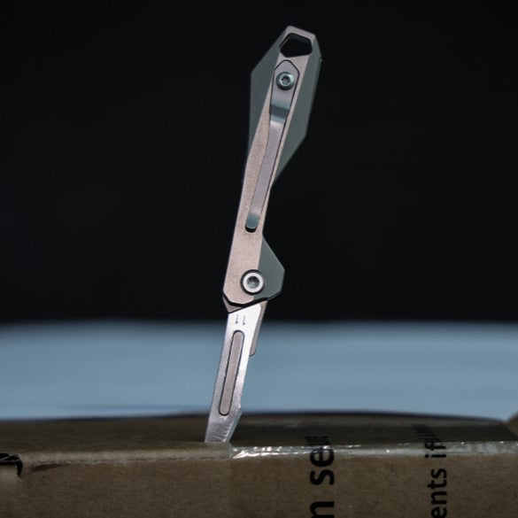 Titanium Folding Knife – Scalpel GR5 Micro Replaceable Blade EDC TSA Compliant Travel