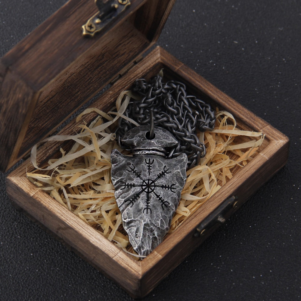 Vegvisir Compass Necklace – Viking with Spearhead Norse Gothic Pendant