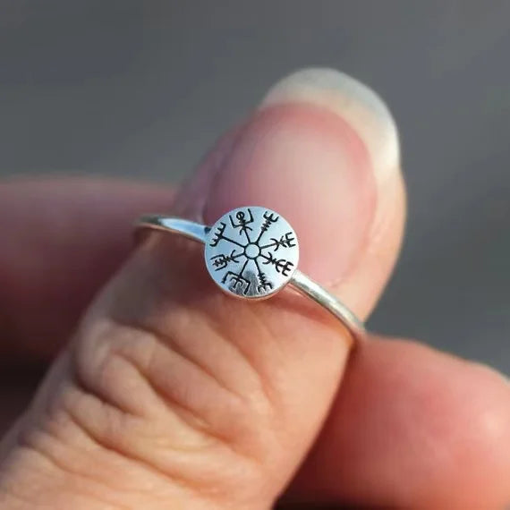 Vegvisir Compass Ring – Viking with Norse Rune Gothic Punk Statement