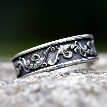 Viking Rune Ring – Punk with Gothic Spindrift Wave Biker Statement