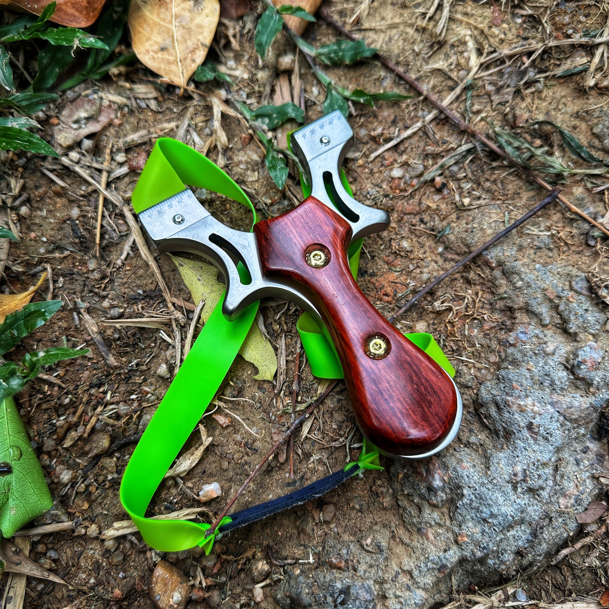 Wrist Brace Slingshot – Rocket with Stainless Steel Wood Handle Hunting