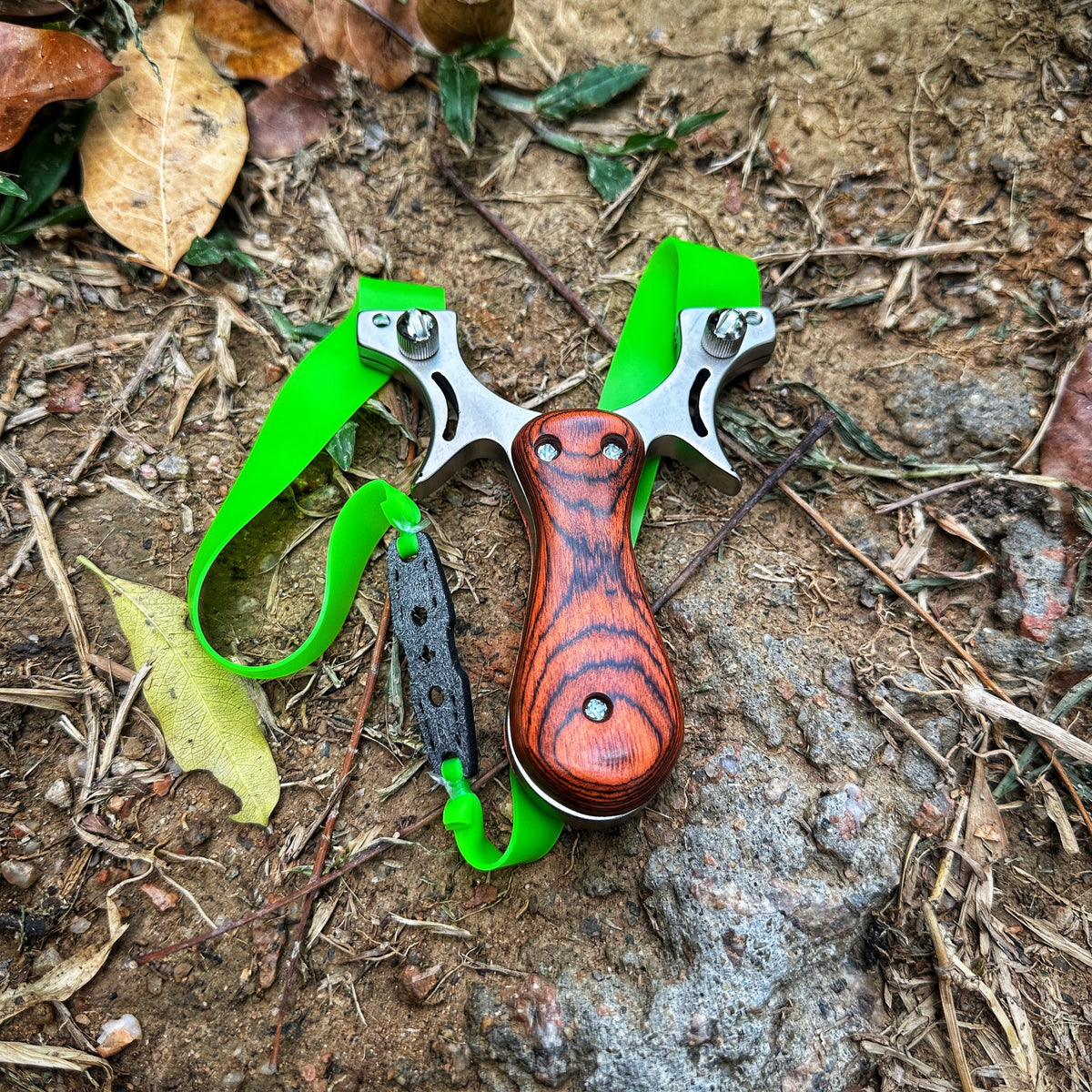 Wrist Brace Slingshot – Rocket with Wooden Handle Steel Fork with Fiber Optic Sight